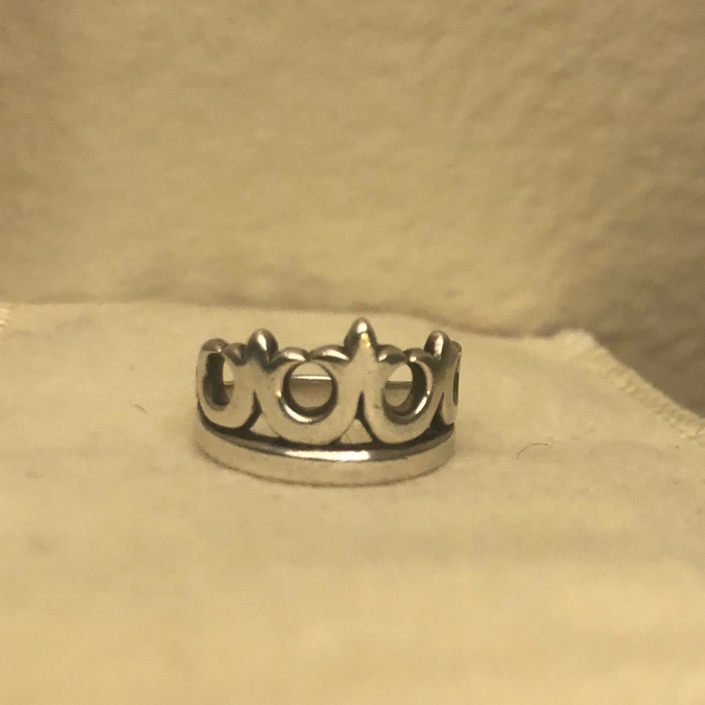 James Avery Crown Ring Size 5.5